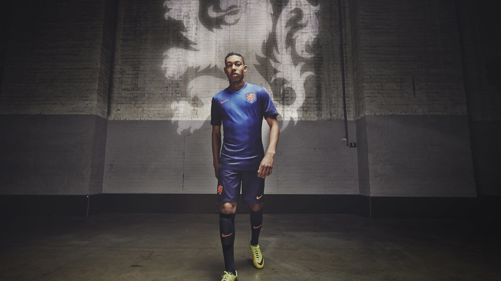 中国足球未来方向引发热议，未来中国足球发展的方向